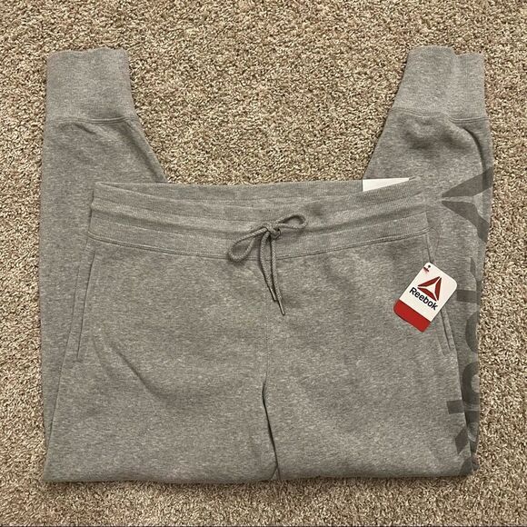 Reebok Women’s Fleece Jogger Pants - Picture 5 of 7